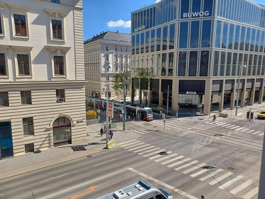 Sehr Zentral Gelegen Leilighet Wien Eksteriør bilde
